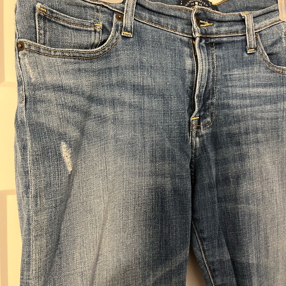 LUCKY BRAND Women Medium Wash SIENNA SLIM BOYFRIEND Jeans Size 12/31 Distressed - Picture 3 of 13